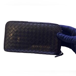 Dk Brown Authentic Bottega Veneta Intrecciato Zip Around Wallet with COA